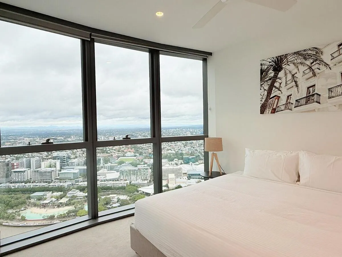 Chic 2-Bed Apt With Views & Pool At Queens Wharf Brisbane 0*,