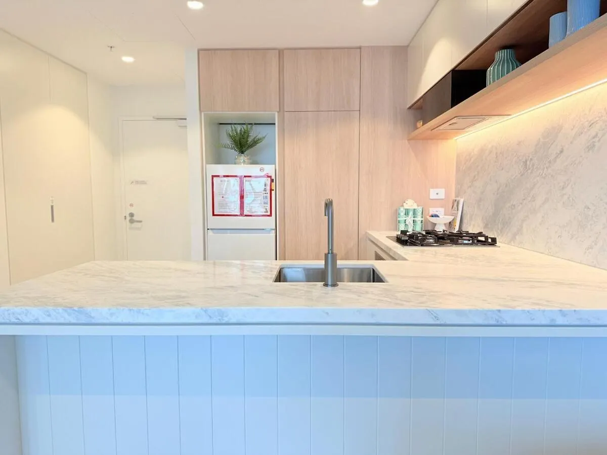 شقة Chic 2-Bed Apt With Views & Pool At Qwr بريزبين أستراليا